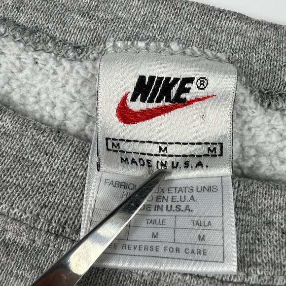 VTG 90s Nike Adult Sweatshirt Medium Boxy Grey Black Contrast Crewneck Made USA - Picture 8 of 14